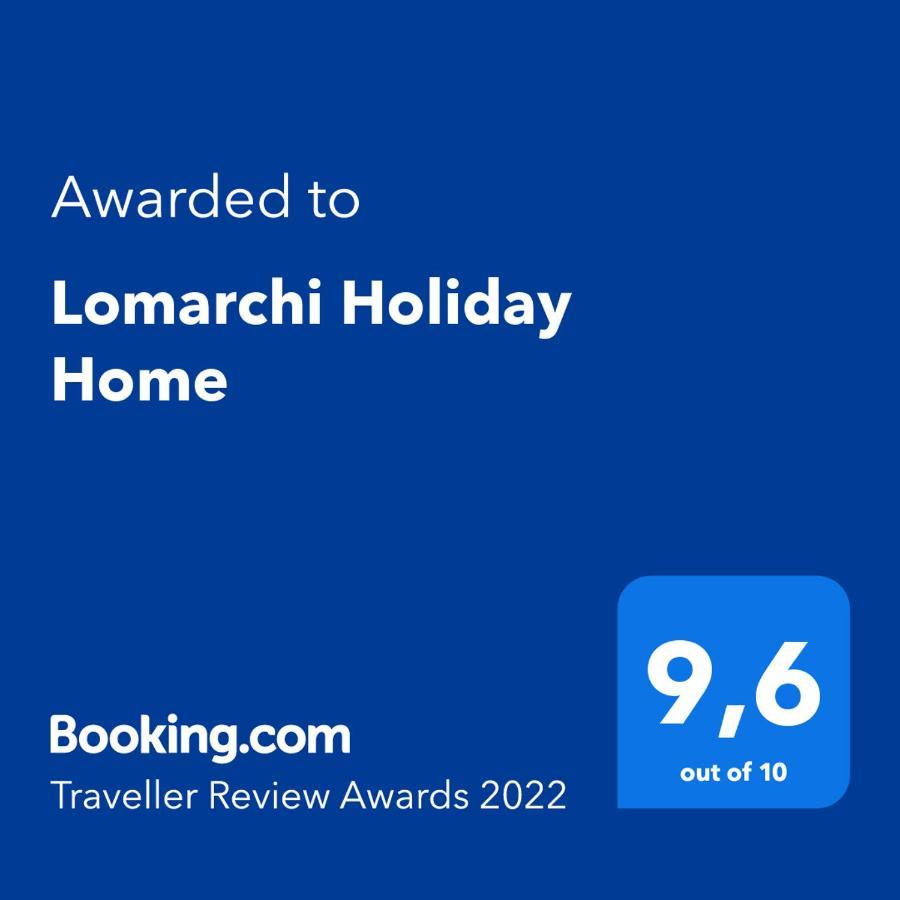Lomarchi Holiday Home Каріні Екстер'єр фото
