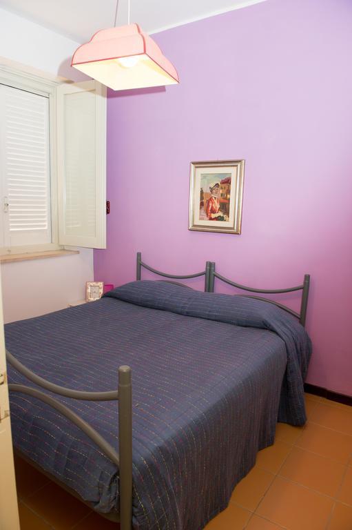 Lomarchi Holiday Home Каріні Екстер'єр фото